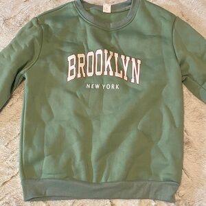 SHEIN Green Brooklyn New York Sweatshirt
